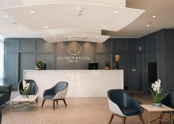 Aspect Hotel Park West