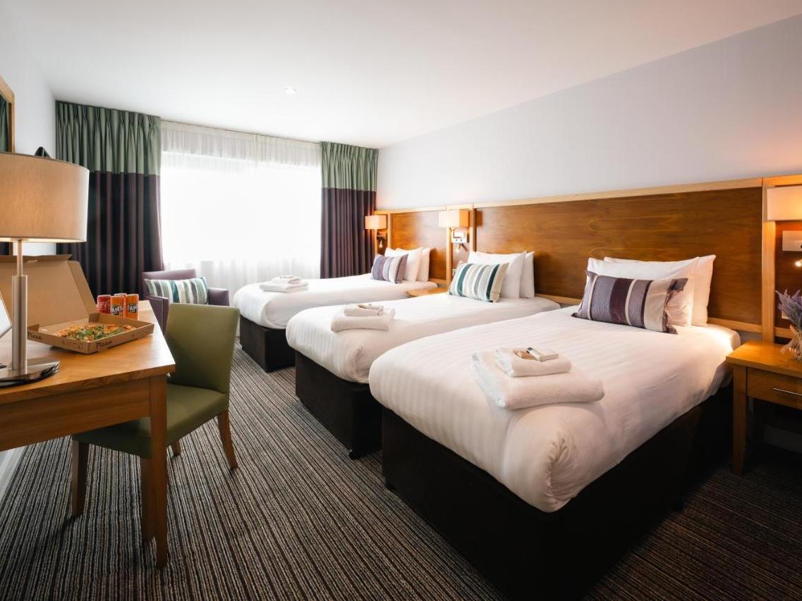 Aspect Park West Hotel 4*