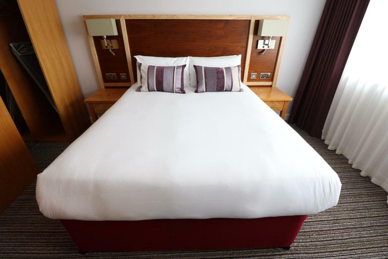 Aspect Park West Hotel 4*
