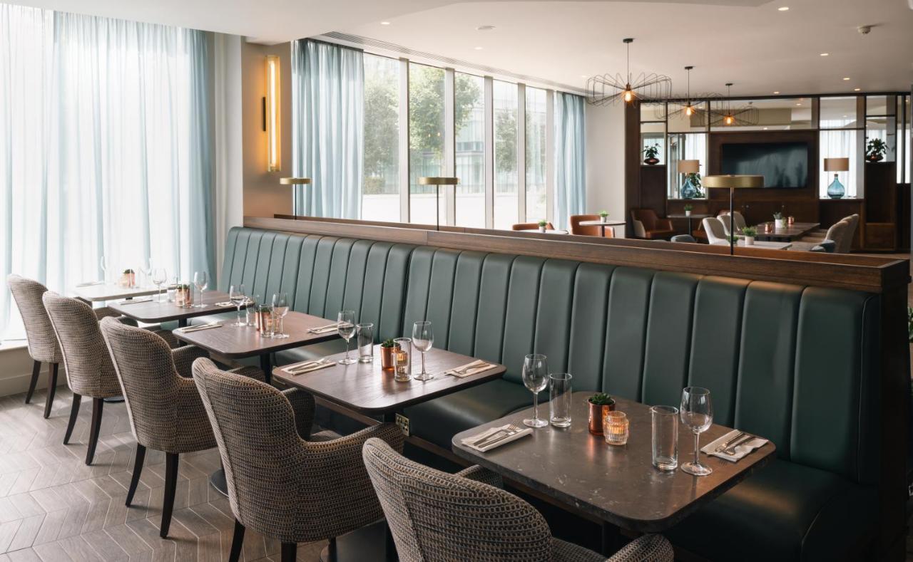 Aspect Park West Hotel 4*