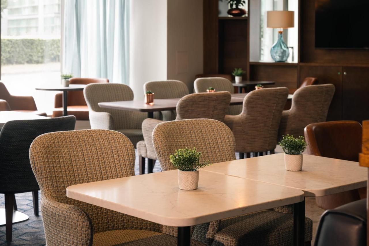 Hotel Aspect Park West 4*